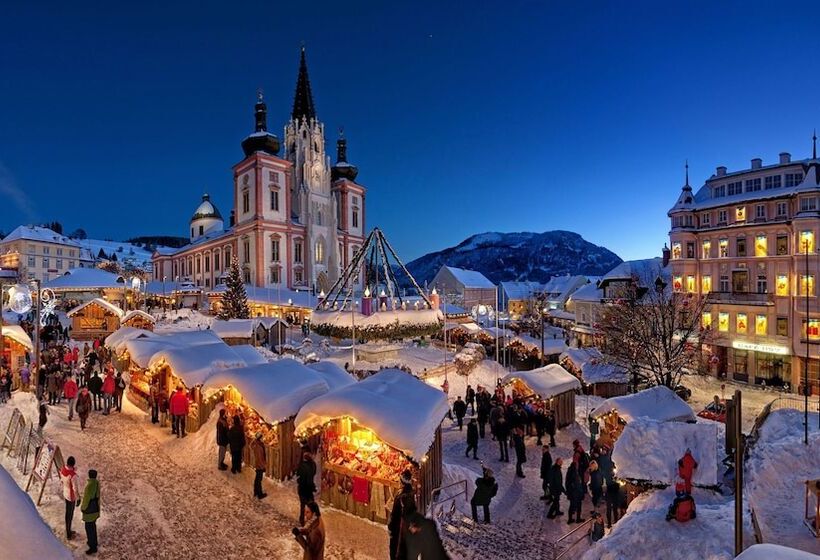 Hideaway Hotel Montestyria Chalets & Suiten