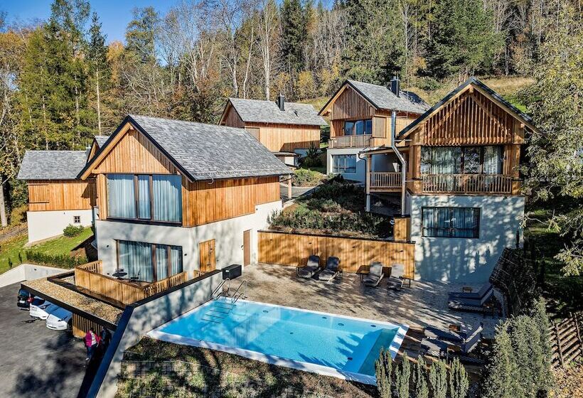 Hideaway Hotel Montestyria Chalets & Suiten