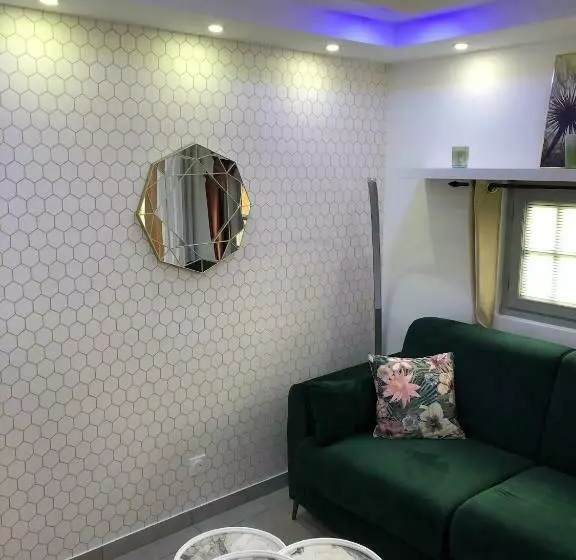 هتل کپسول Justcozy Chambre Indépendante #2