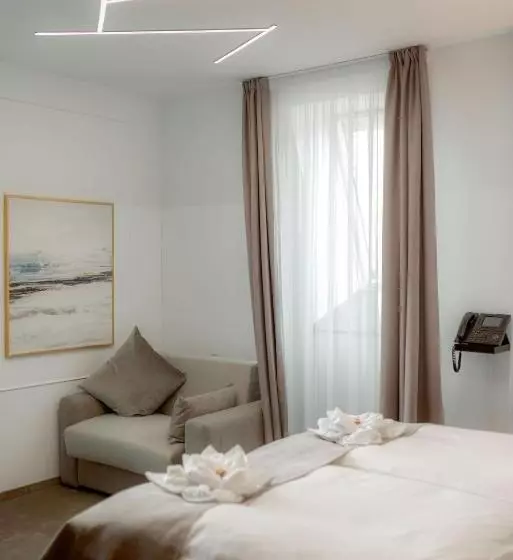 Hotel Ned