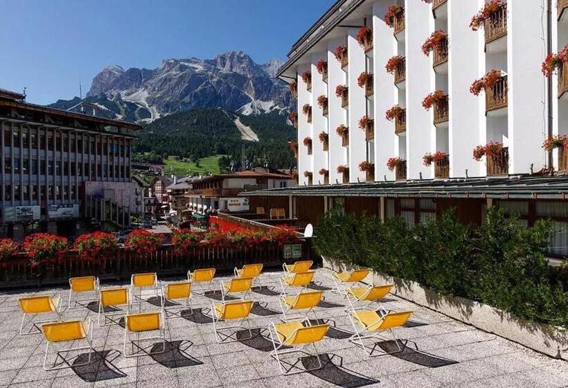 Room In Hotel Alaska