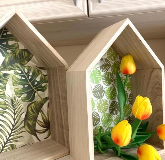 центр. вул. с. крушельницької. 2 кімнати