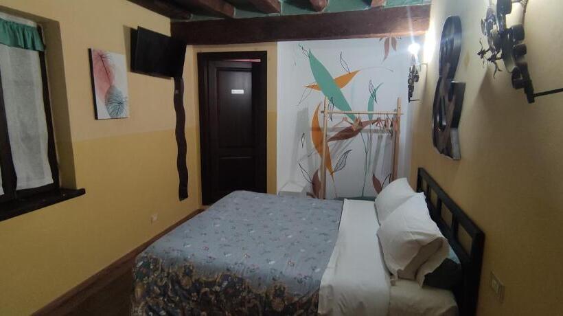 هتل Agriturismo Corte Dei Landi