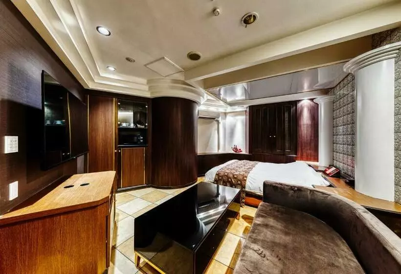 ホテル Artia Dinosaur Machida  Adult Only