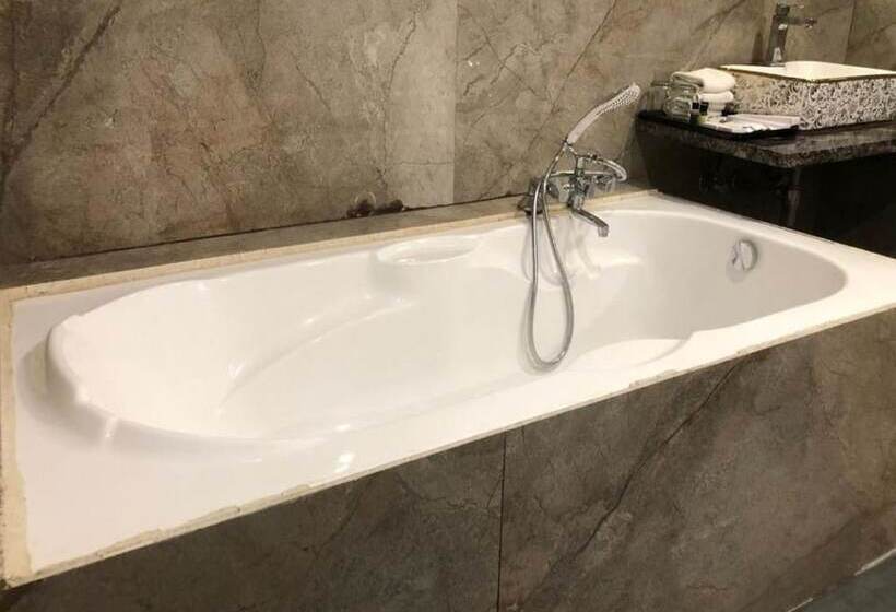 Hotel Bamboo Saa Mulberry Resort Pushkar