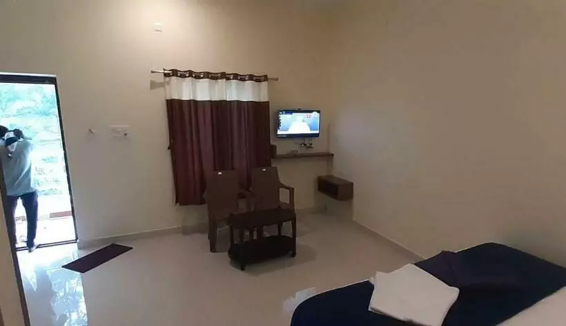 Hotelli Njk Residency