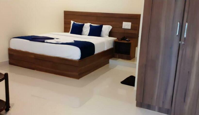 فندق Njk Residency