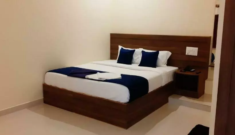 Hotelli Njk Residency