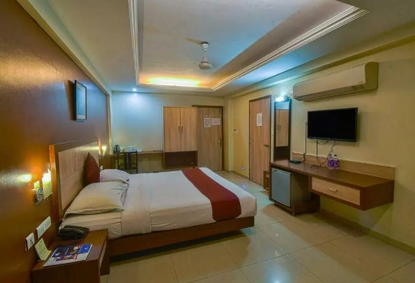 Hotel Pearl Kolhapur1