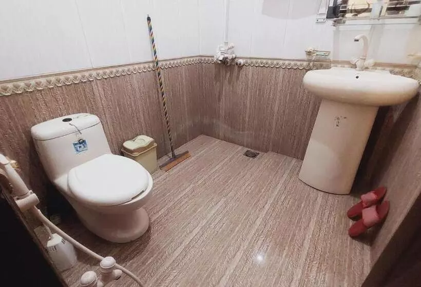 پانسیون Karachi Inn Guest House