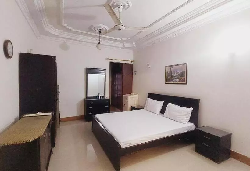 پانسیون Karachi Inn Guest House