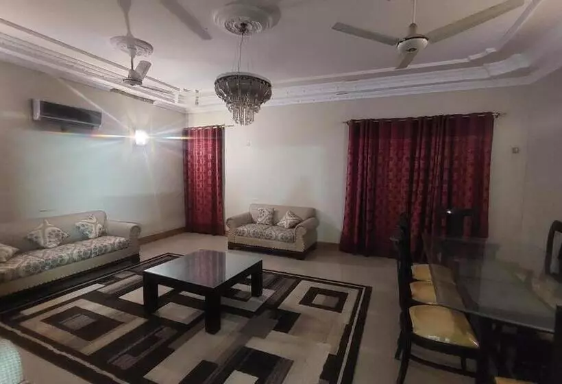 پانسیون Karachi Inn Guest House