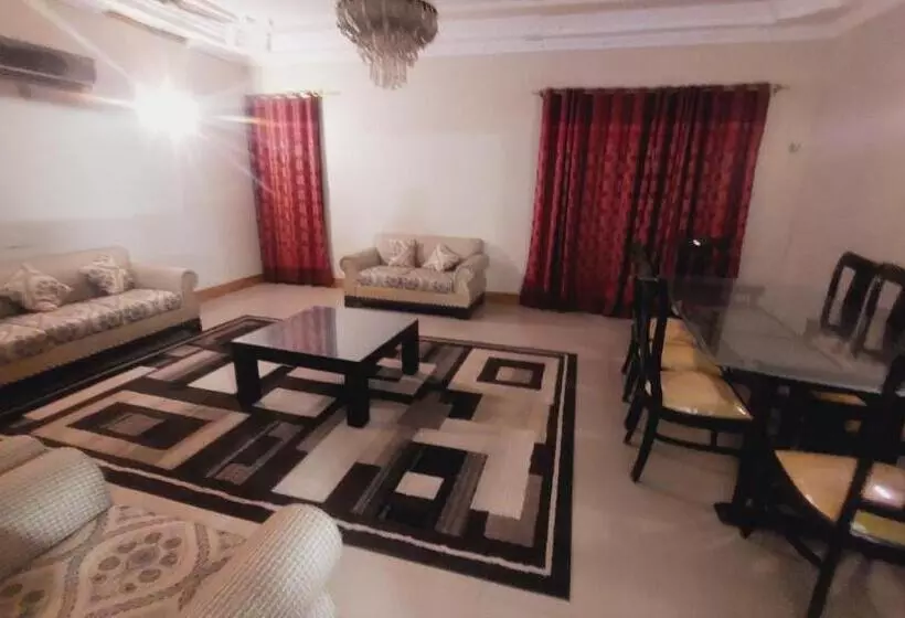 پانسیون Karachi Inn Guest House