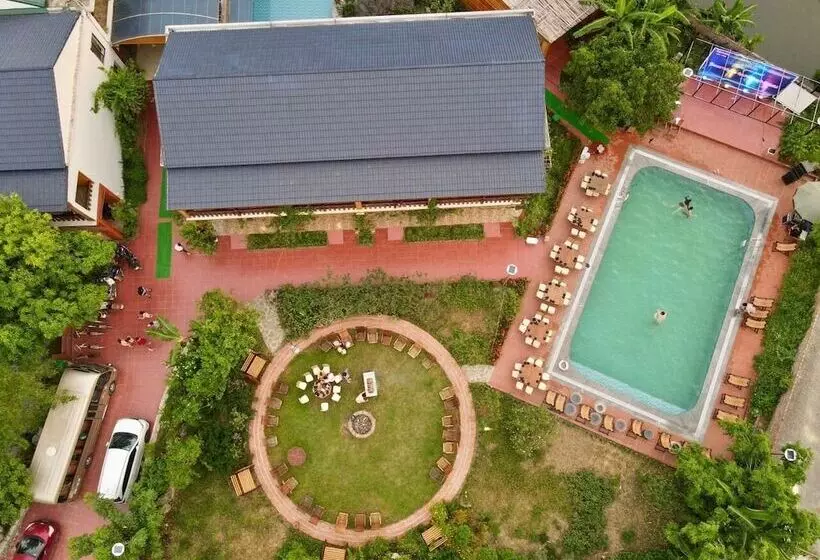 Trang An Resort