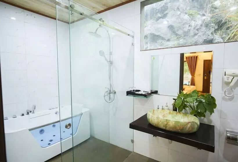 Trang An Resort