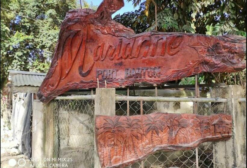 호스텔 Marianne Port Barton