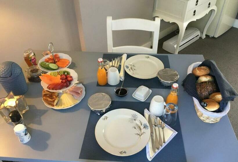 Bed and Breakfast Guesthouse Thoez