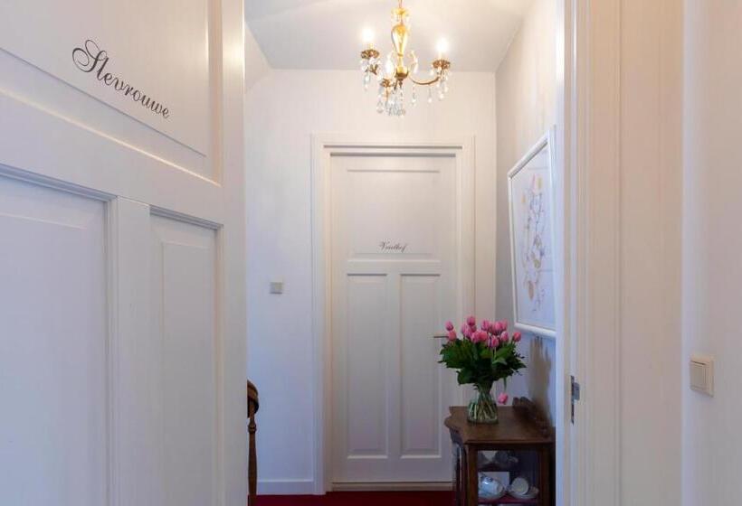 Bed and Breakfast Guesthouse Thoez