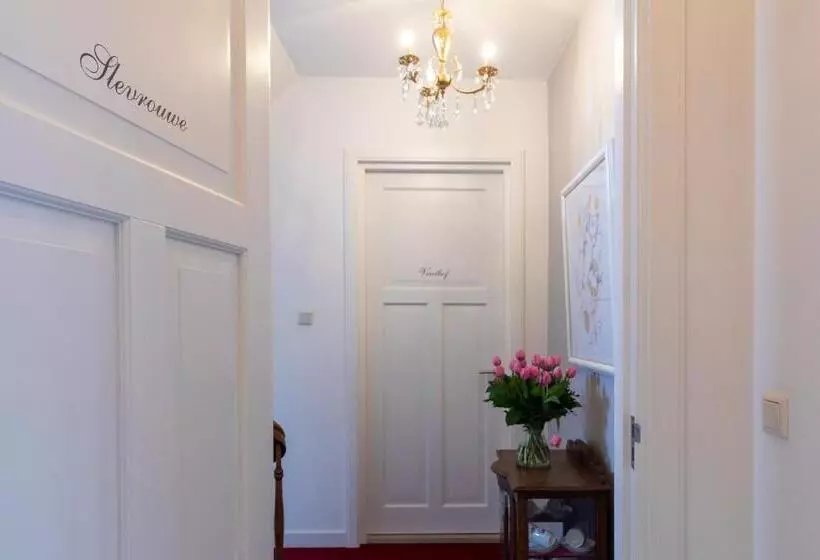 ベッドアンドブレックファースト Guesthouse Thoez