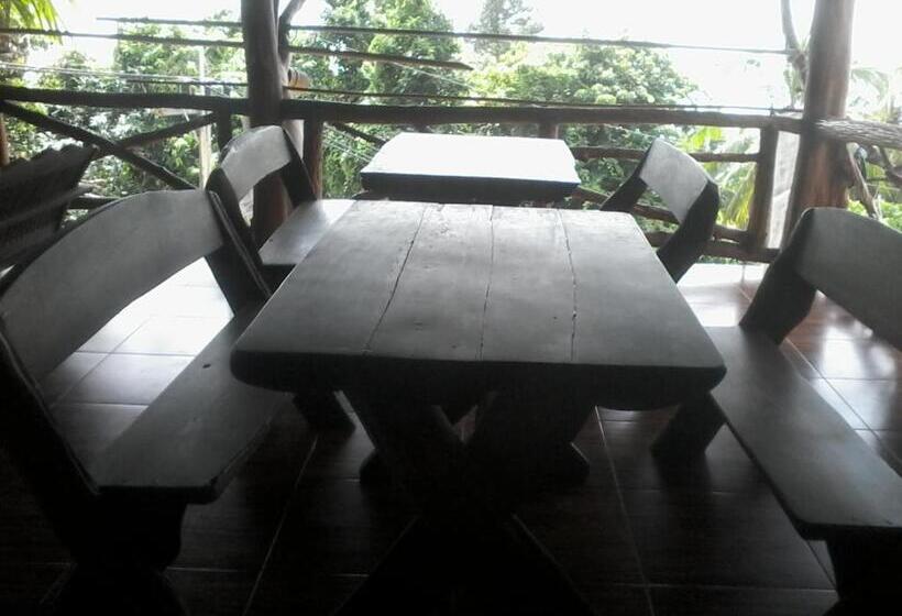 Hotel Bang Son Golden View