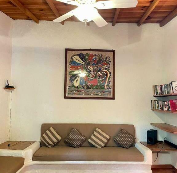 Отель Casita Monarca