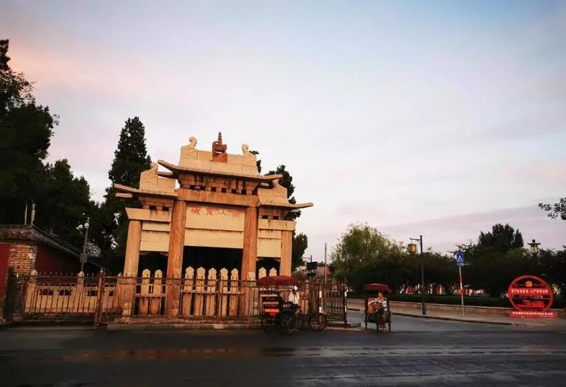 Hotelli Jinjiang Inn Select Jining Qufu Scenic Spot North Gulou Street