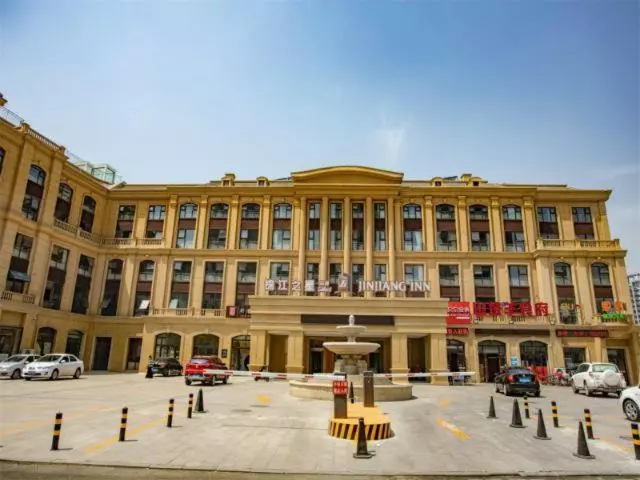 Hotelli Jinjiang Inn Select Linyi City Government Tianjin Road Branch