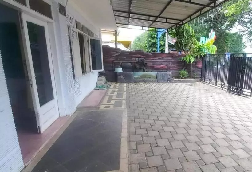 Fortuna Hotel Redpartner Near Exit Tol Paiton