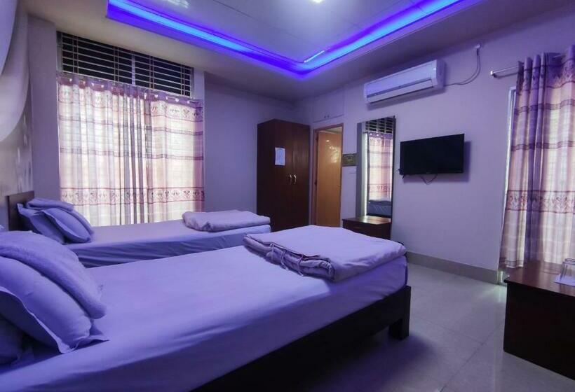 هتل Pushpo Bilash