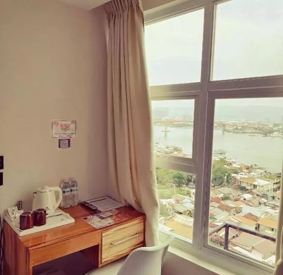 هتل Sempre Premier Inn   Mactan Airport