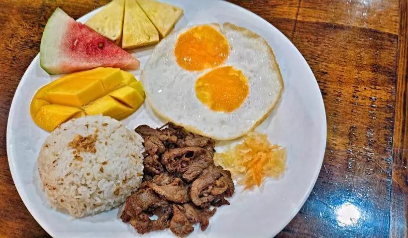 هتل Sempre Premier Inn   Mactan Airport