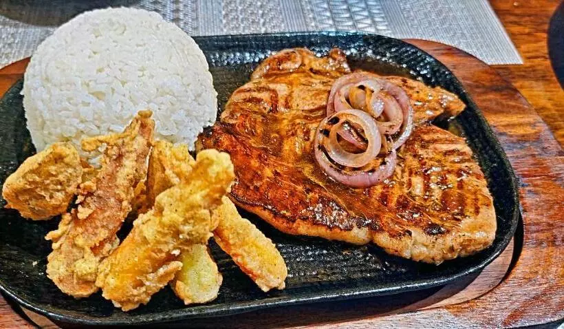 هتل Sempre Premier Inn   Mactan Airport