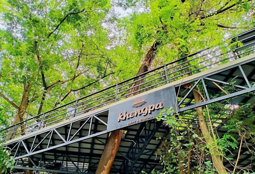 Khengpa Cafe & Resort