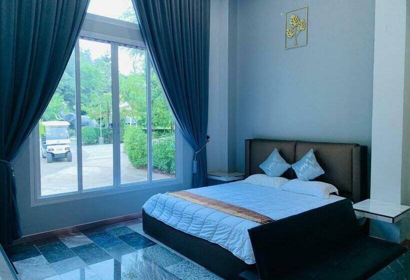 Khengpa Cafe & Resort