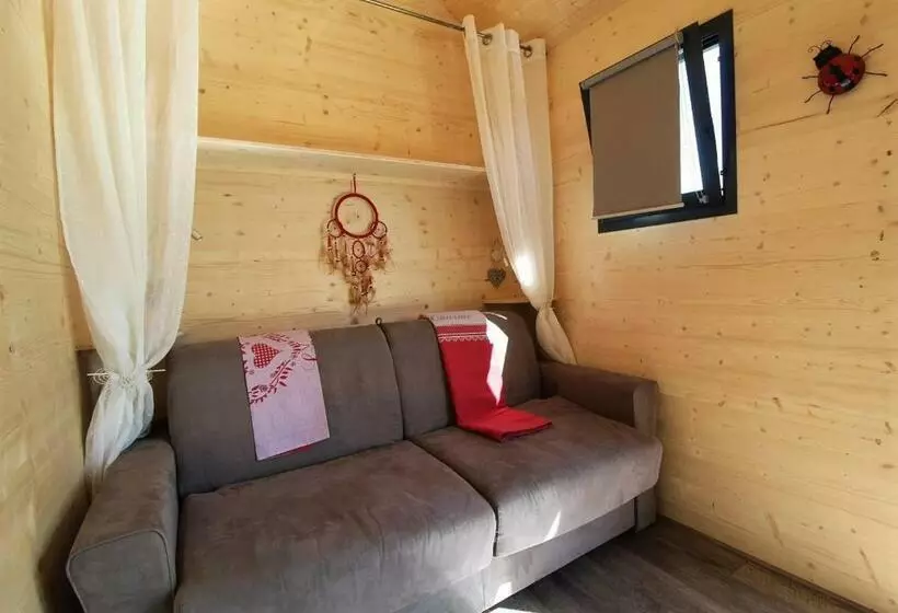 ペンション Tiny House Au Cœur Du Vignoble Beaujolais