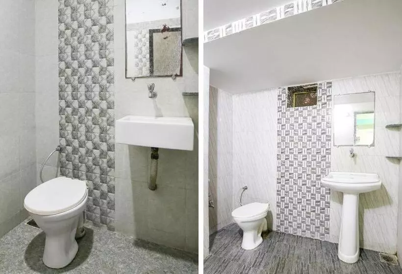 Spot On 67841 Hotel Rajeshwar