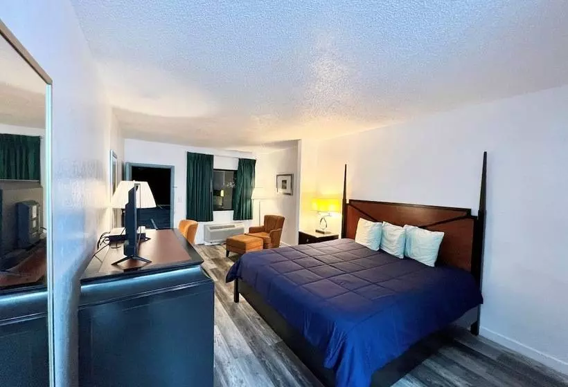 Retkeilymaja Bayou Inn & Suites