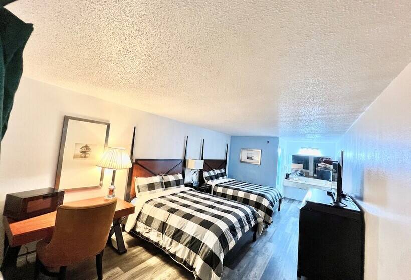 旅馆 Bayou Inn & Suites