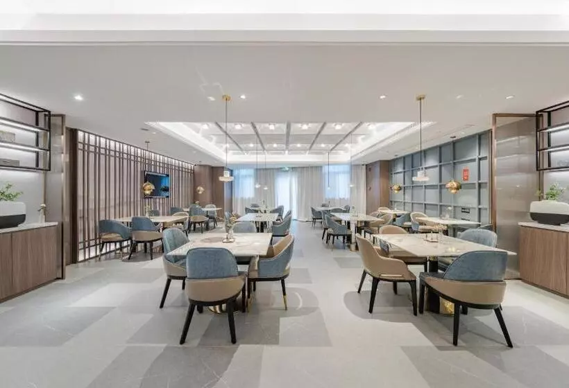 Atour Hotel Jiaxing Pinghu