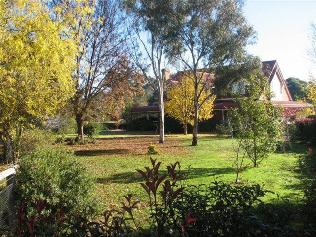 Hawk S Nest Bed & Breakfast