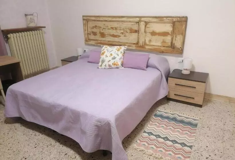 ホテル Agriturismo Poggio Alla Luna