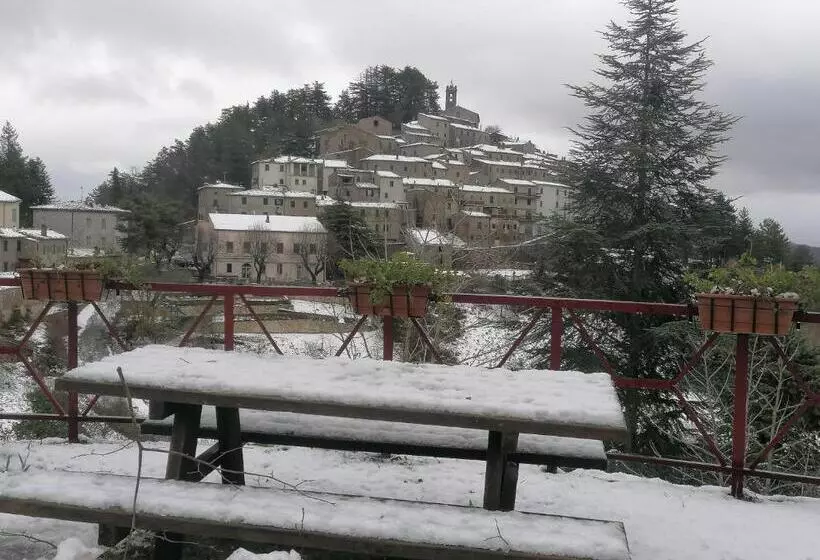 ホテル Agriturismo Poggio Alla Luna