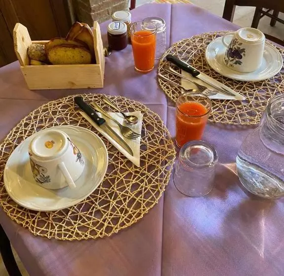 ホテル Agriturismo Poggio Alla Luna