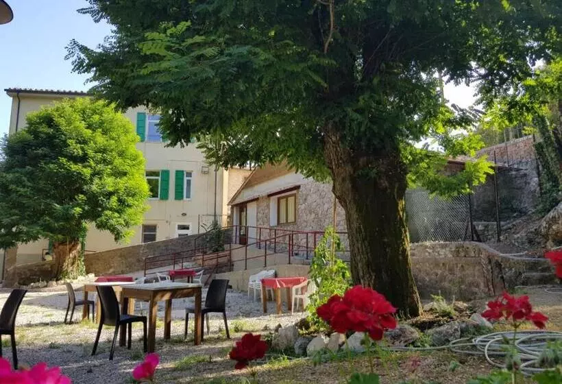 ホテル Agriturismo Poggio Alla Luna