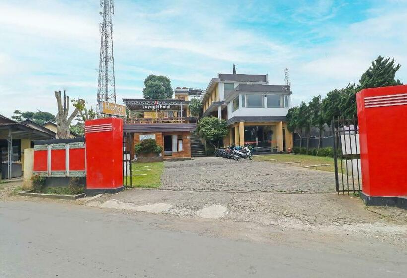 בית מלון כפרי Capital O 91741 Jayagiri