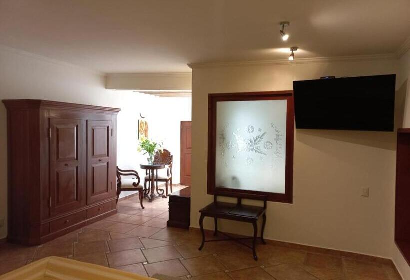 Marhialja Hotel Boutique