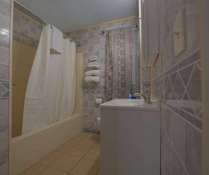 مُتل Oyo  Portland Or Near Airport