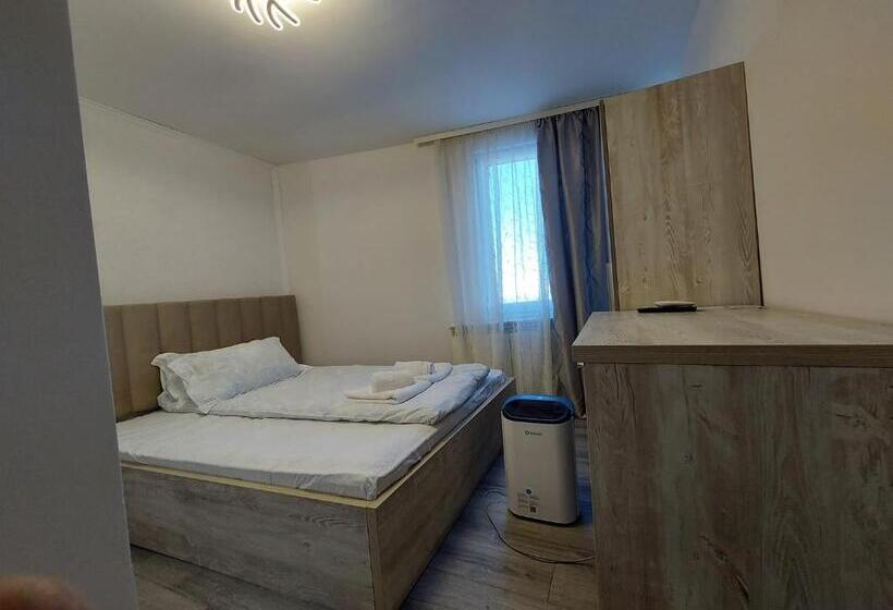 Pensiunea Luca Straja