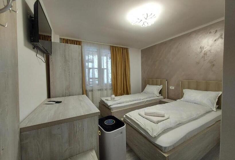 Pensiunea Luca Straja