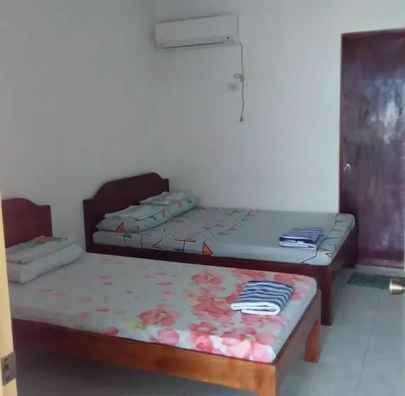 هاستل Rosita S Cottages By The Road